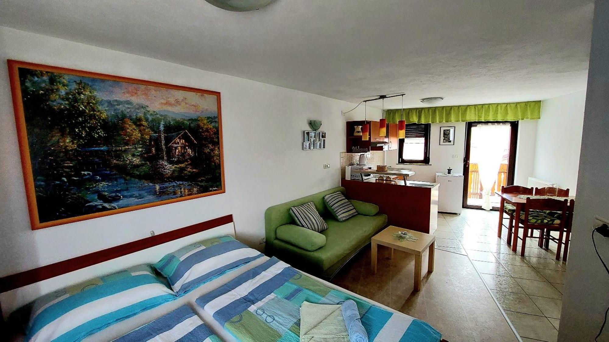 Apartments Krn Drezniske Ravne المظهر الخارجي الصورة